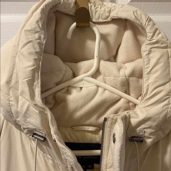 Ralph Lauren Cream Puffer Jacket - Picture 6 of 7